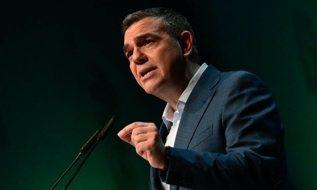 Ο Τσίπρας «ανακάτεψε» τη ΔΕΘ: Η αρχηγική εμφάνιση, η «βροχή» προτάσεων και η αντίδραση των αντιπάλων