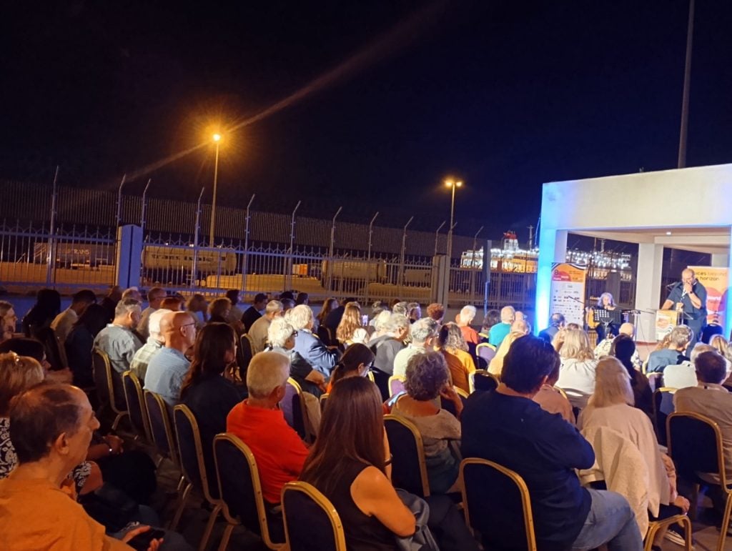 Οι «Φάροι της Ελληνικής Ποίησης» φώτισαν την Πάτρα (ΦΩΤΟ)
