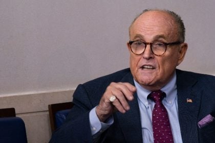 ΗΠΑ: Στο νοσοκομείο ο Ρούντι Τζουλιάνι μετά από τροχαίο