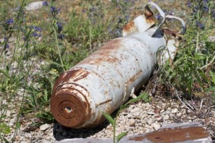 Ηλεία: Βρήκε στο χωράφι του οβίδα!