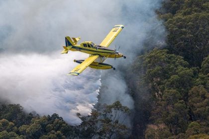 Ακινητοποιήθηκε σε λίμνη Air Tractor που επιχειρούσε στη φωτιά της Πάτρας (ΦΩΤΟ)
