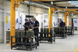 Η γερμανική Rheinmetall θα παράγει βλήματα σε νέο εργοστάσιο στην Ουκρανία
