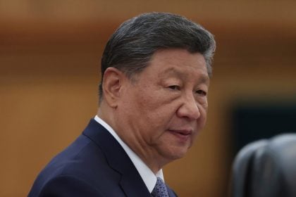 Ο Κινέζος πρόεδρος Σι καλεί τους ηγέτες των BRICS να «αντισταθούν σε όλες τις μορφές προστατευτισμού»