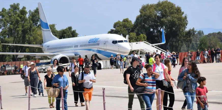 Περισσότεροι από 45.000 ταξιδιώτες "πέταξαν" από το αεροδρόμιο Αράξου - "Πρωταγωνιστές" στον τουρισμό τα νησιά του Ιονίου