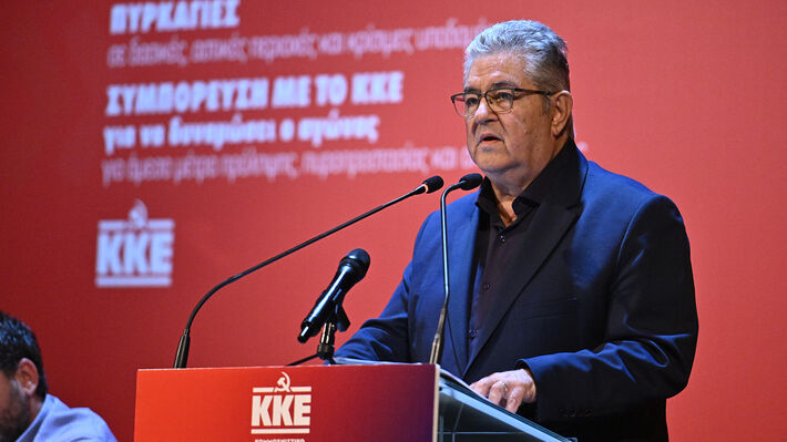 Κουτσούμπας από Πάτρα: Μετράμε κάθε χρόνο καμένα δάση, χωριά, καλλιέργειες, σπίτια, ακόμα και καμένα εργοστάσια και νοσοκομεία