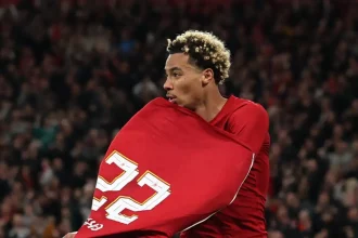 Λίβερπουλ – Σαουθάμπτον 2-1: Ο Εκιτικέ λύτρωσε τους «κόκκινους» και τους έστειλε στους 16 του Carabao Cup