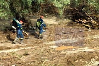 Εντείνονται οι έρευνες για τον εντοπισμό της 65χρονης Ολλανδής που χάθηκε στο φαράγγι του Βίκου – Και drone στην επιχείρηση