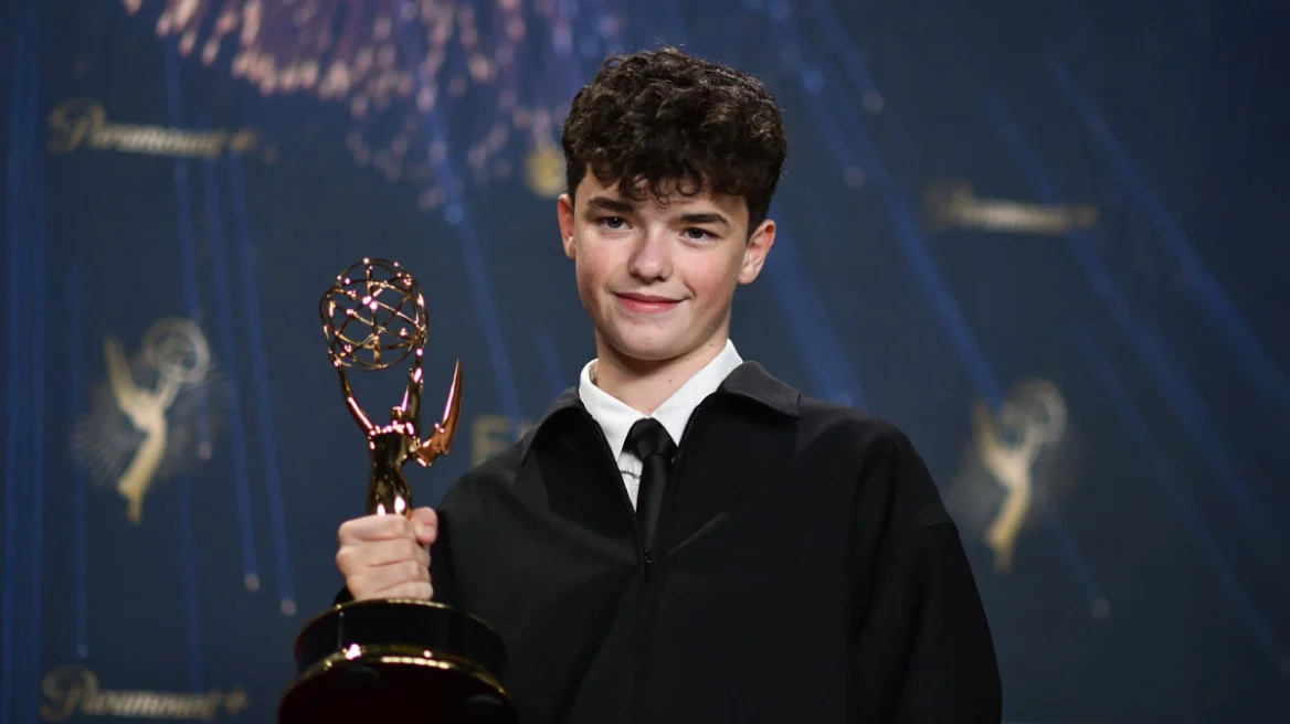 Όουεν Κούπερ: Ο 15χρονος είναι ο νεότερος νικητής βραβείου Emmy για τον ρόλο του στο «Adolescence»