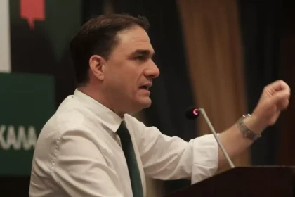 Κώστας Τσουκαλάς: «Αποδομούμε με τεκμήρια και στοιχεία την εικονική πραγματικότητα της προπαγάνδας Μητσοτάκη και αναδεικνύουμε την κυβερνητική εξαπάτηση»