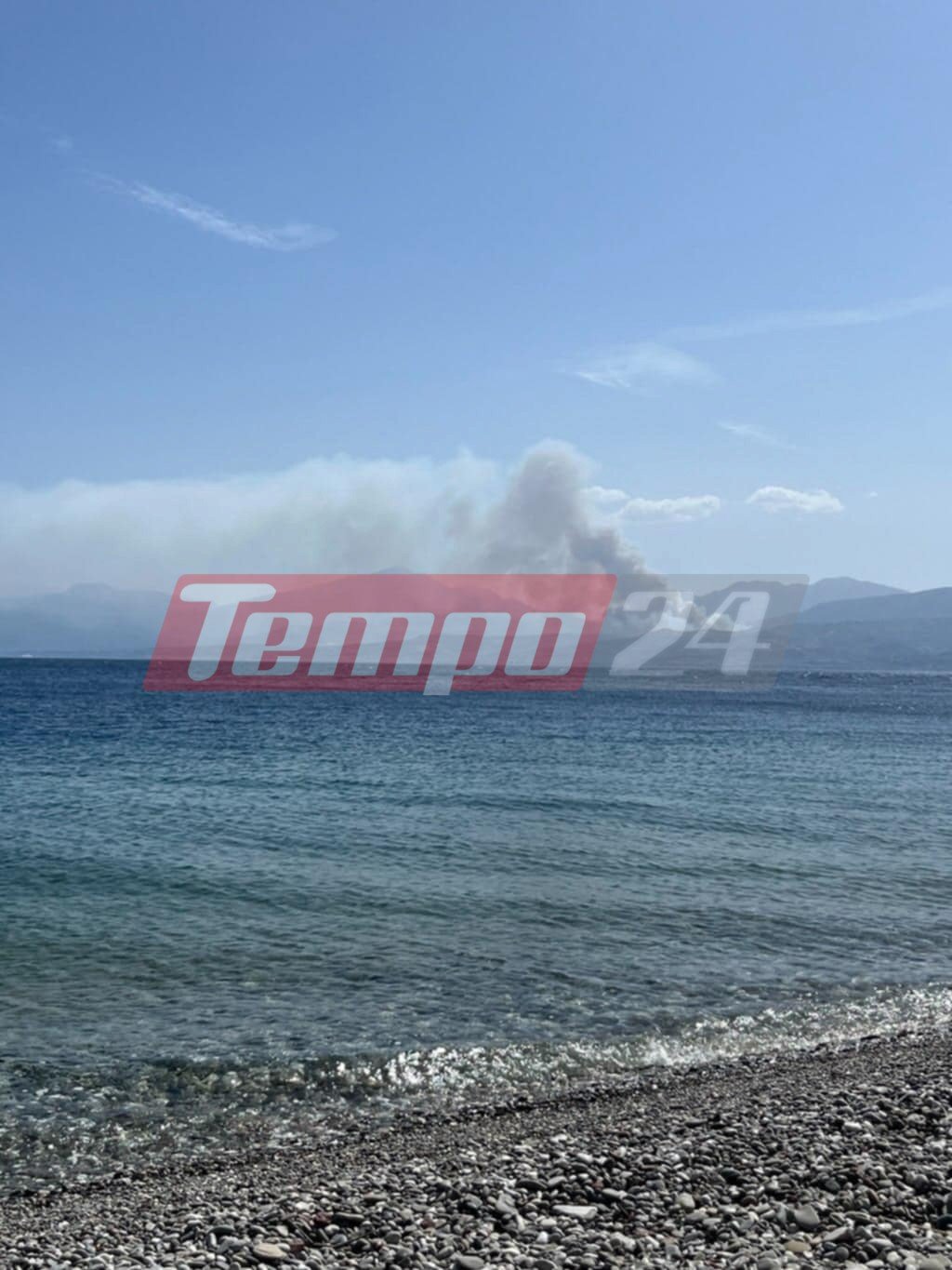 ΕΚΤΑΚΤΟ - Φωτιά στην Αιγιάλεια - Μάχη με τις φλόγες κοντά σε σπίτια - Εκκενώνονται χωριά - ΦΩΤΟ, ΒΙΝΤΕΟ