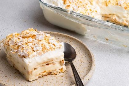Αλλιώτικο μιλφέιγ με cream crackers και κρέμα βανίλια