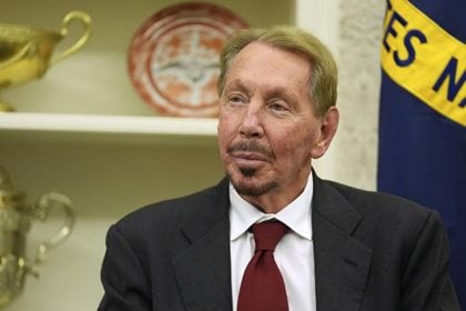 Ο Λάρι Έλισον έγινε ο πλουσιότερος άνθρωπος στον κόσμο