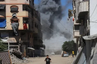 Πενήντα νεκροί στην πόλη της Γάζας από ισραηλινές επιθέσεις: Εντολή εκκένωσης από τους IDF – «Θα χρησιμοποιήσουμε βία»