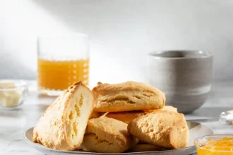 Αρωματικά scons πορτοκαλιού χωρίς αυγά, βούτυρο και γαλακτοκομικά