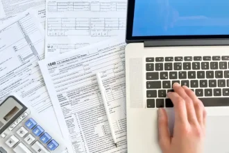 Το νέο καθεστώς των τεκμηρίων διαβίωσης: Τι αλλάζει για ΙΧ, κατοικίες και σκάφη αναψυχής