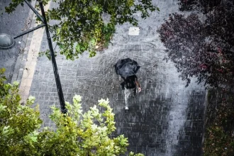 Βροχές μέχρι την ερχόμενη εβδομάδα – Κακοκαιρία τύπου «Π» θα χτυπήσει τη χώρα