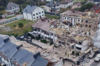 Ρωσικό σφυροκόπημα στο Κίεβο - Ένας από τους μεγαλύτερους αεροπορικούς βομβαρδισμούς από την έναρξη του πολέμου