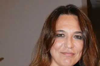 Η Κωνσταντίνα Μπεκιάρη για τον χωρισμό της από τον Βασίλη Μπισμπίκη: «Ήταν βίαιο όταν με κυνηγούσαν οι δημοσιογράφοι για μία δήλωση»
