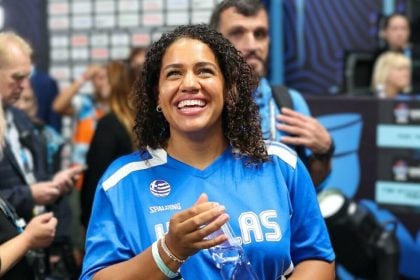 Η ΕΛ.ΑΣ. επικοινώνησε με την οικογένεια του Γιάννη Αντετοκούνμπο για τα απειλητικά μηνύματα που δέχτηκε η σύζυγός του