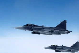 Η Πολωνία απογείωσε εσπευσμένα μαχητικά αεροσκάφη – Μαζική επίθεση της Ρωσίας στην Ουκρανία