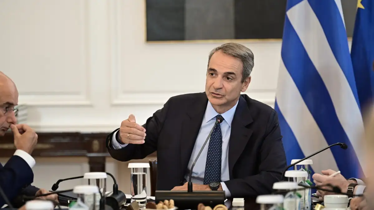 Μητσοτάκης στο υπουργικό: Οι παρεμβάσεις μας ανάχωμα στην ακρίβεια – Επιστρέφουμε το μερίδιο της ανάπτυξης στους πολίτες