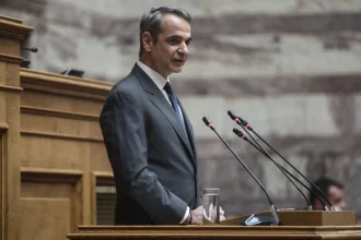 Μητσοτάκης στην ΚΟ της ΝΔ: Είμαστε το κόμμα των πολλών και των νέων – Μειώνουμε τους φόρους για 4 εκατ. πολίτες