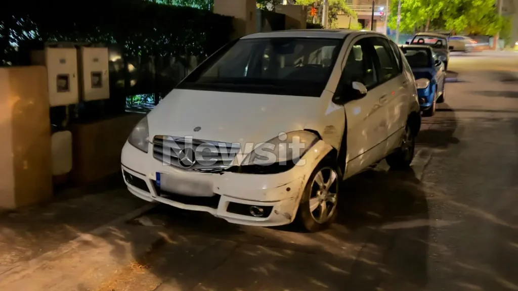 Στο τμήμα ο Βασίλης Μπισμπίκης – Προκάλεσε φθορές σε αυτοκίνητα και εγκατέλειψε το σημείο