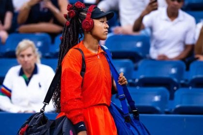 Naomi Osaka: Έκανε την πιο εντυπωσιακή εμφάνιση στο US Open – Η Labubu της τενίστριας έγινε viral