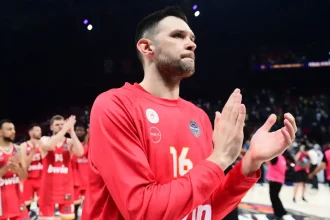 Κώστας Παπανικολάου: «Ο Ολυμπιακός έχει στόχο να φτάσει μέχρι το τέλος στο Final Four της Euroleague»