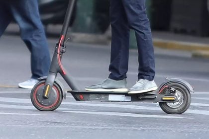 Δυτ. Ελλάδα: Ανήλικοι έπεσαν με πατίνι - Μεταφέρθηκαν στο νοσοκομείο