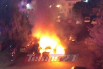 Πάτρα: Παρανάλωμα του πυρός ΙΧ - Ήταν σταθμευμένο στο Στάδιο
