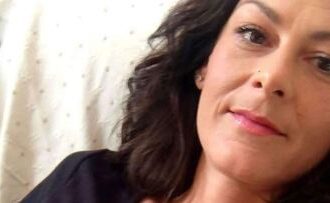 Πάτρα: Δικαίωση ζητά η αδερφή της Γαρυφαλλιάς που ξυλοκοπήθηκε μέχρι θανάτου από τον σύντροφό της