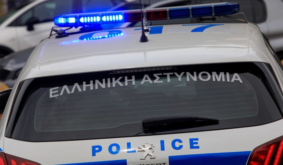 Ζάκυνθος: Ένας σοβαρά τραυματίας από άγρια συμπλοκή – Πετούσαν καρέκλες και τραπέζια (ΒΙΝΤΕΟ)