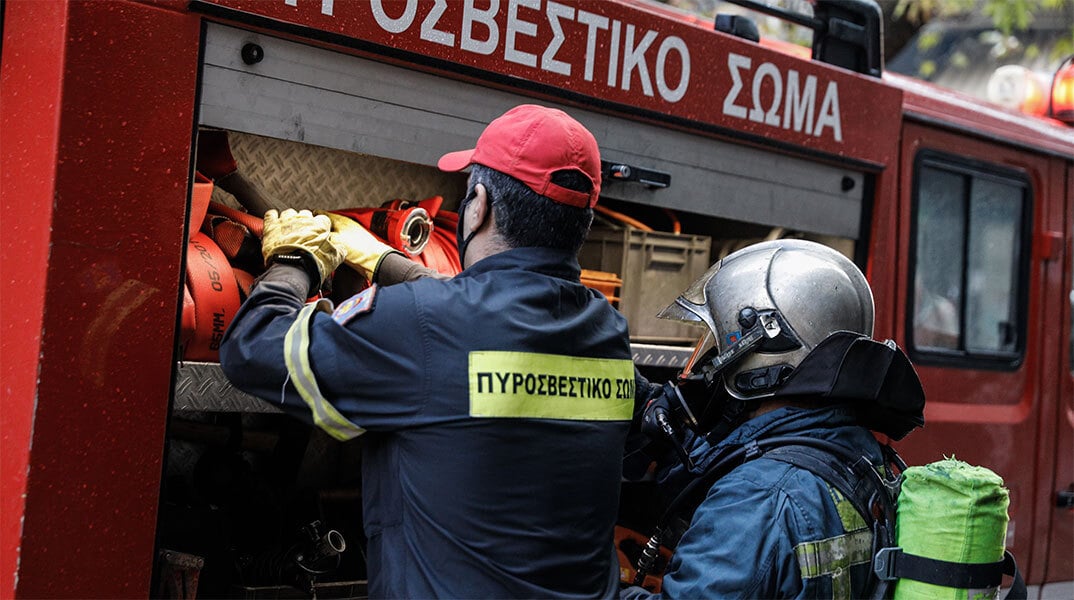 Δυτ. Ελλάδα: Φρικτός θάνατος για 60χρονο - Κάηκε μέσα στο σπίτι του - Επικίνδυνη επιχείρηση της Πυροσβεστικής