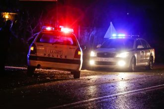 Ηλεία: Μπούκαραν σε σούπερ μάρκετ τα ξημερώματα και "σήκωσαν" ΑΤΜ