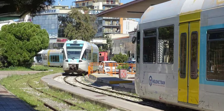  Χωρίς προαστιακό σήμερα η Πάτρα - Σε 24ωρη απεργία οι μηχανοδηγοί
