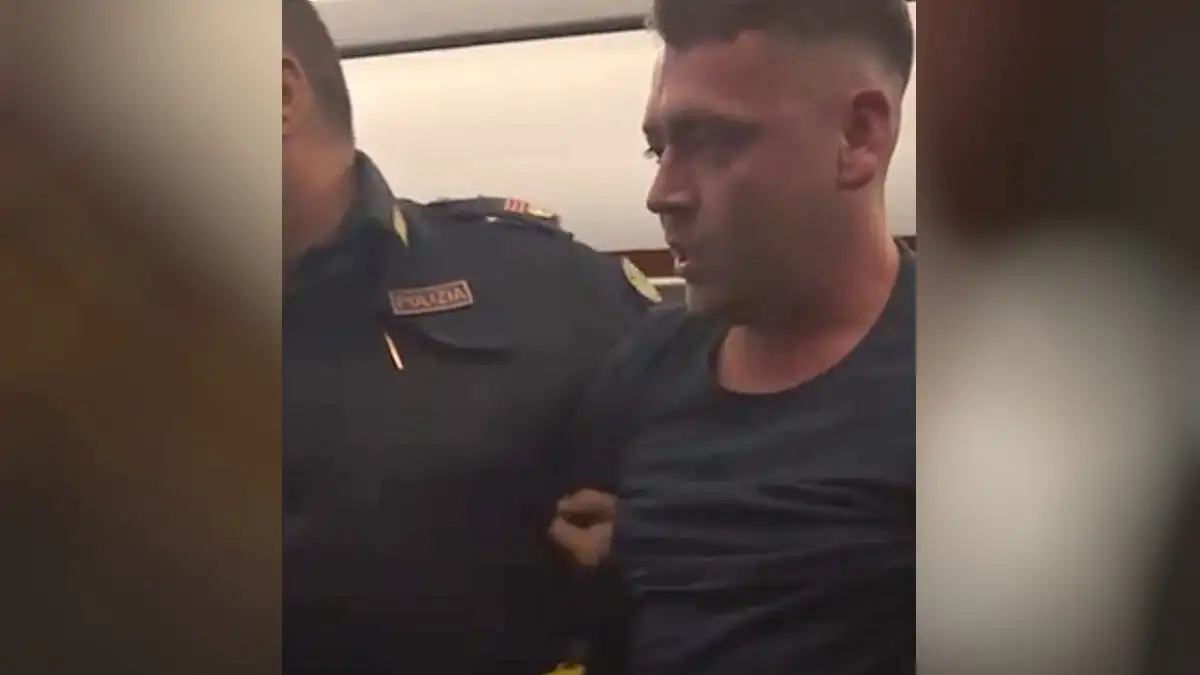 Επεισοδιακή πτήση προς Κέρκυρα - Ο επιβάτης ήταν ...ανήσυχος