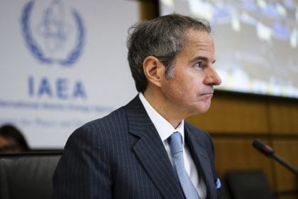 Ραφαέλ Γκρόσι: Ο κόσμος μπορεί σύντομα να έχει 25 πυρηνικές δυνάμεις