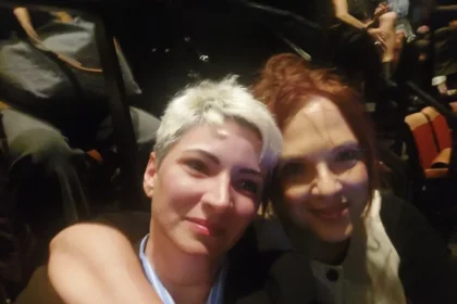 H Ελένη Ράντου στο Bridge Theater του Λονδίνου σε παράσταση της Alicia Vicander