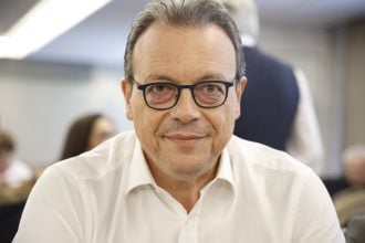 Φάμελλος: «Η πράσινη μετάβαση δεν είναι πολυτέλεια, είναι μια ανάγκη και αυτό το κόστος οφείλει να το επωμιστεί η Πολιτεία και ο πολύ μεγάλος πλούτος»