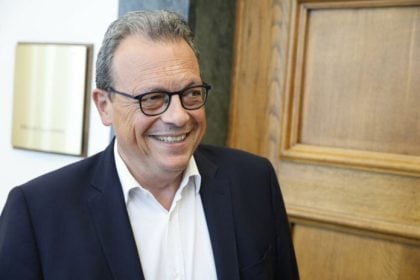 Σωκράτης Φάμελλος για εθνική μπάσκετ: «Το χάλκινο μετάλλιο μας γεμίζει περηφάνια και χαμόγελα»