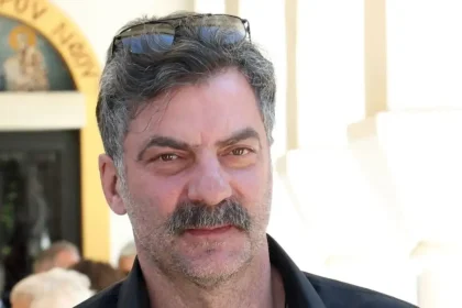 Στάθης Μαντζώρος: «Το εγκεφαλικό ήταν και είναι πολύ σοβαρό, οι πιθανότητες να ξυπνήσει είναι 50 -50» λέει ο πατέρας του
