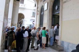 Συντάξεις Οκτωβρίου 2025: Οι επικρατέστερες ημερομηνίες πληρωμής για όλα τα Ταμεία