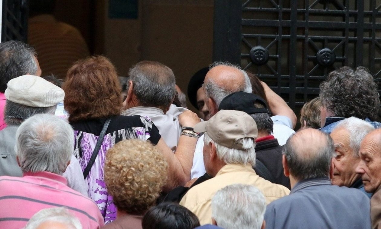 Έξτρα αύξηση έως και 55 ευρώ για εργαζόμενους συνταξιούχους