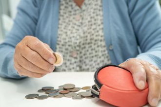 Αναδρομικά ΕΦΚΑ: Ποιοι δικαιούχοι θα λάβουν έως €4.000 μετά τις δικαστικές αποφάσεις