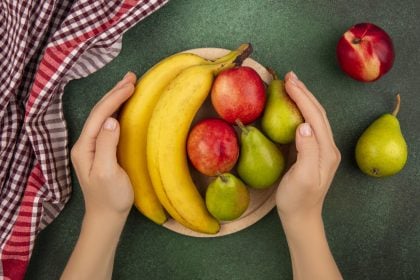 Γιατρός του Χάρβαρντ προειδοποιεί για ένα κοινό φρούτο που μπορεί να βλάψει το έντερό σας