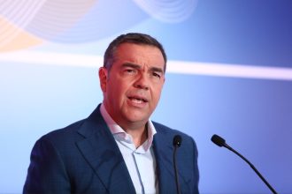 Πόσο «κόβει» από τα άλλα κόμματα το «Κόμμα Τσίπρα»