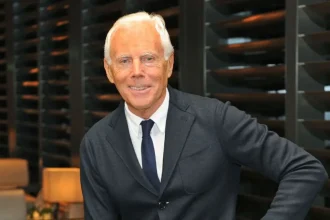 Σήμερα το τελευταίο αντίο στον Τζόρτζιο Αρμάνι - Η κηδεία του θα γίνει στο χωριό του και θα ταφεί δίπλα από την οικογένειά του