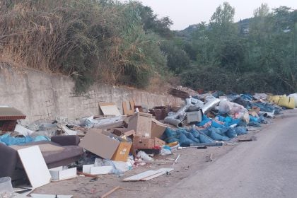 Πάτρα: Αγανάκτησαν οι κάτοικοι με την παράνομη χωματερή της Οβρυάς