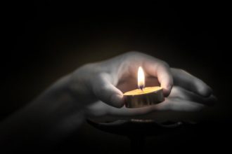 Δυτ. Ελλάδα: Θλίψη για τον ξαφνικό θάνατο 51χρονης γνωστής γιατρού